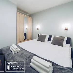  Apartment M7 Main Square With Free Parking Friends Escape