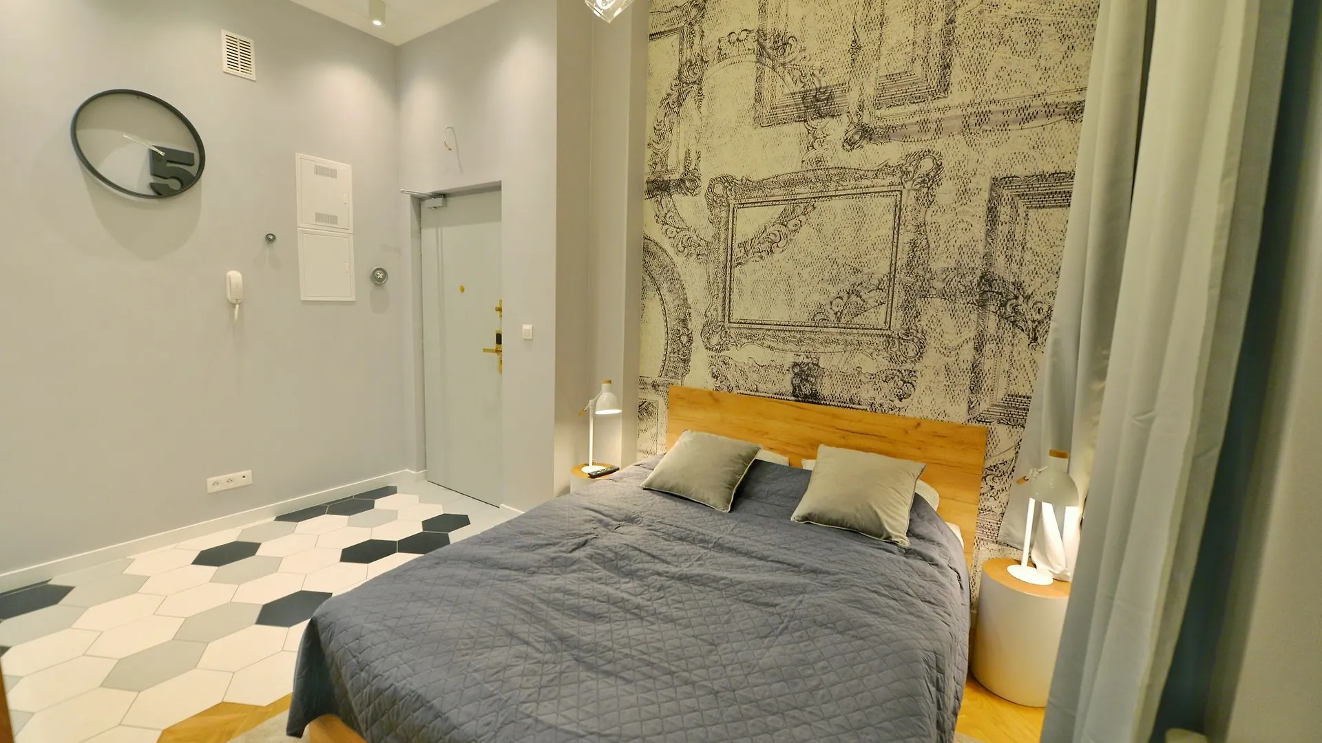 Welcome Apartment - Old Town Krakow 0*,  Poland